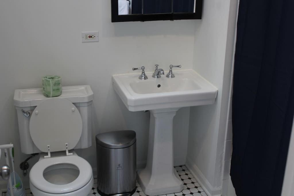 Lincoln Park Living - 3 Queen Beds - Sleeps 6 시카고 외부 사진